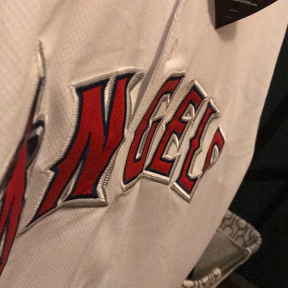 Brand new Mike Trout #27 size medium. - Picture 5 of 6